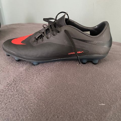 Nike hypervenom phantom 1