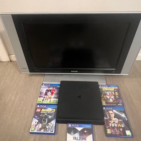 Playstation 4 med TV og 5 spill, Selges sammen