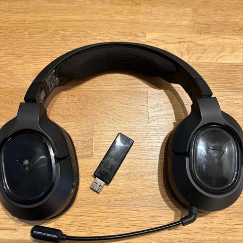 Turtle Beach PS4 Headsett (Trådløs)