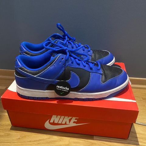 Nike dunks hyper cobolt