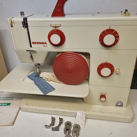 Bernina Nova 900