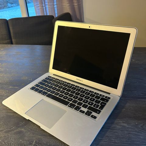 MacBook air 13inch