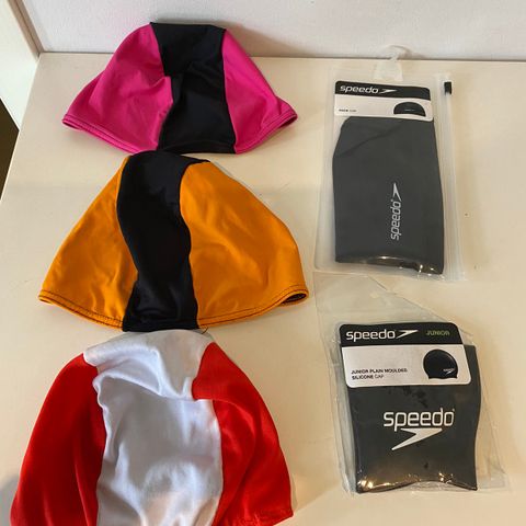 Speedo og tøy badehetter str one size