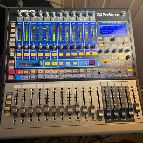 Presonus live digital mikser