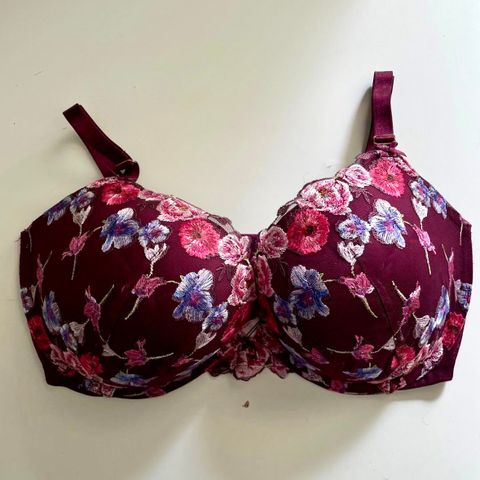 Victoria’s Secret Push-Up BH, str 36DDD