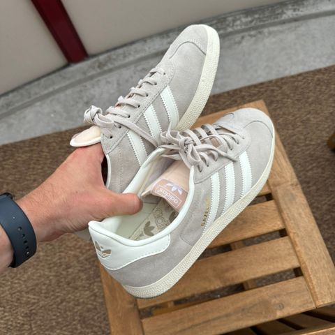 Adidas Gazelle beige/off white