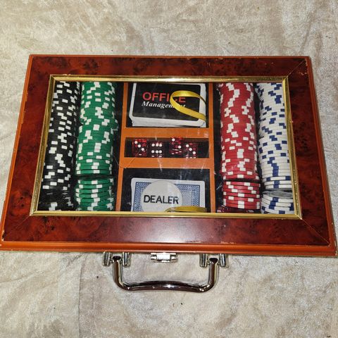 Spillkoffert - Pokersett med sjetonger