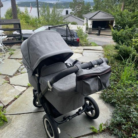 Bugaboo Donkey Duo søskenvogn med tilbehør