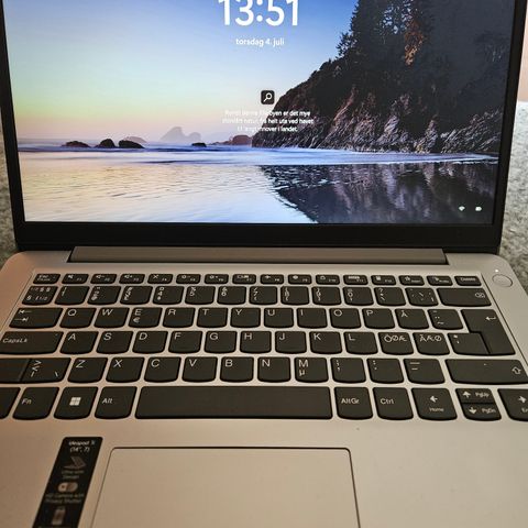 Lenovo ideapad 1i tilsalgs.