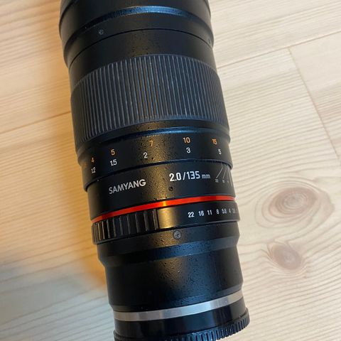 Samyang 135 mm f2.0 Sony E-mount