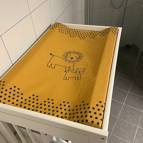 Stellebord Gulliver fra Ikea