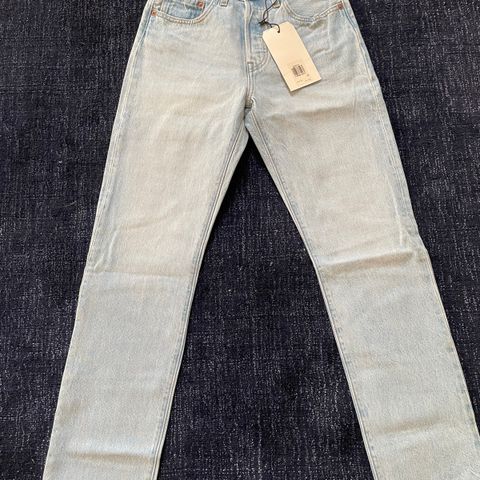 LEVI'S 501® Crop Lys Blå Jeans - 27/28