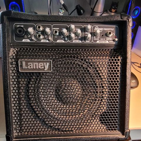 Laney AudioHub Freestyle Amplifier med mikrofon