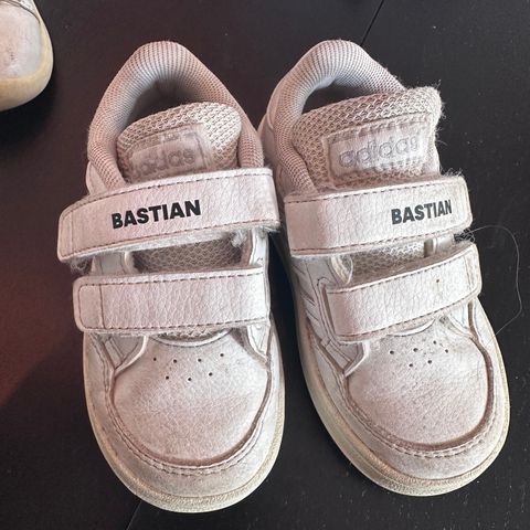 Bastian sko