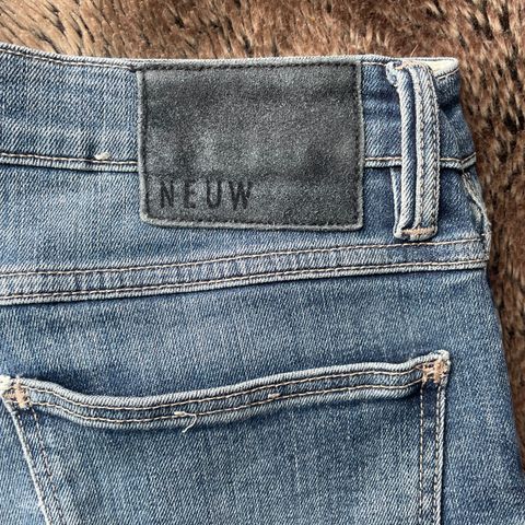 Neuw Jeans