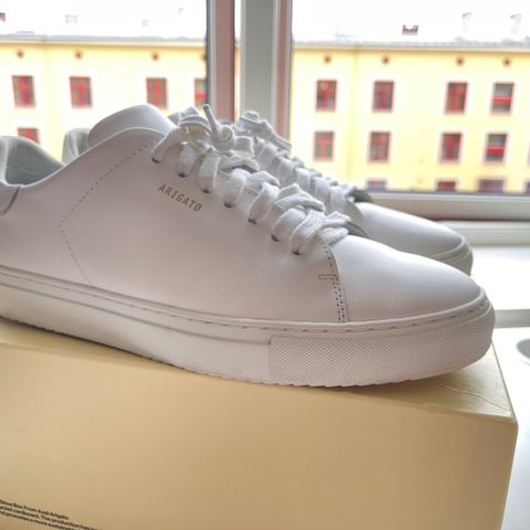 Axel Arigato Clean 90 Sneakers (str 42)