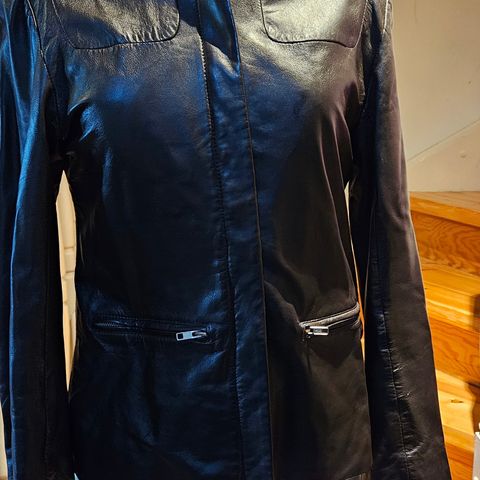 VICTORIA real leather jacket soft size 40