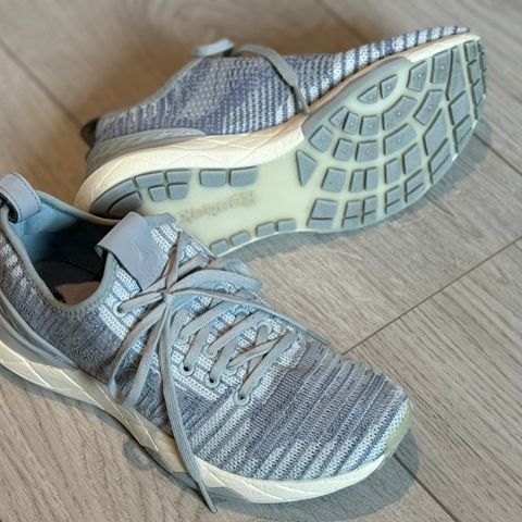 Reebok joggesko i str. 38