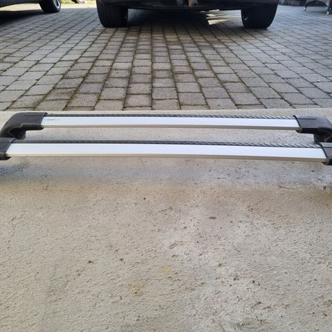 Thule wingbar takstativ