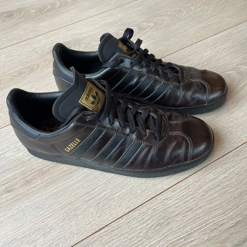 Pent brukte Vintage Adidas Gazelle til salgs