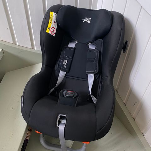 Bilstol Britax MAX-WAY PLUS 9-25kg + bil speil BABYSAFE