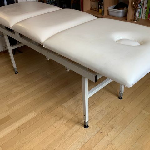 Massage table