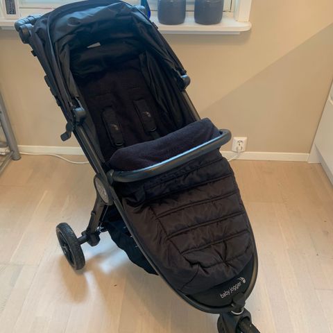 Babyjogger city mini gt 2 med original vognpose og bøyle - lite brukt