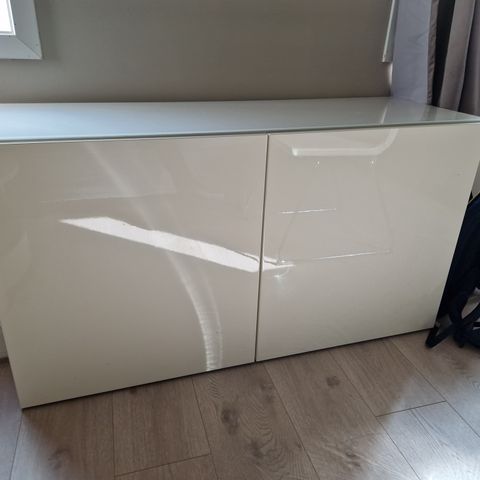 Ikea Bestå - tv bord