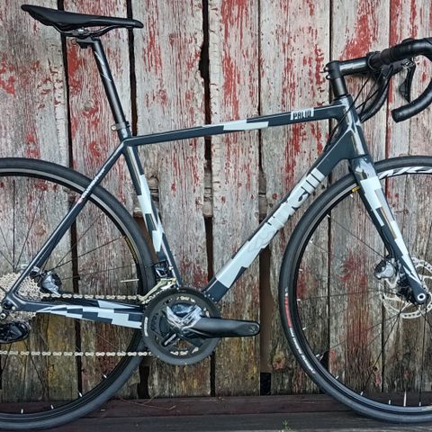 Helt ny: Cinelli Palio Disc Karbon racer Shimano Ultegra/105 S (52-53)