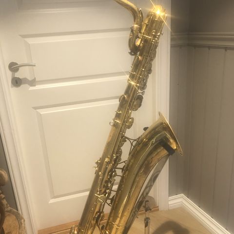 Vintage Barytonsax selges