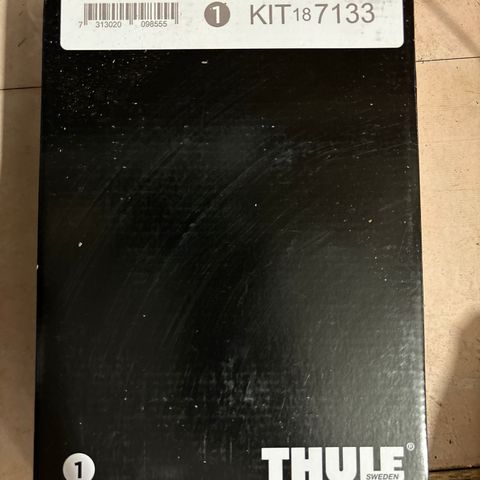 Thule Kit til Toyota BZ4X (kit 18   7133)