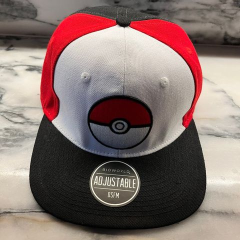 SOLGT- Pokemon cap - passer 14 år og eldre