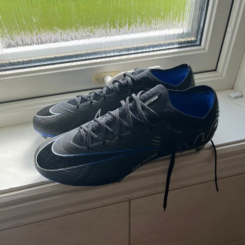 Nike mercurial vapor 15