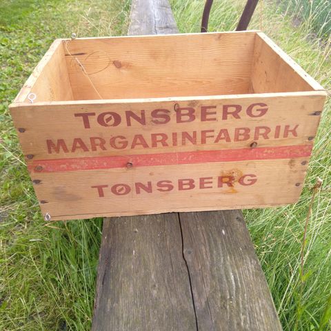 Tønsberg Margarinfabrikk Trekasse