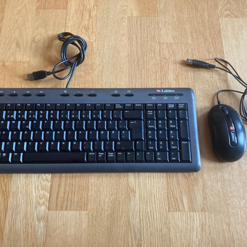 Labtec/Logitech Ultra Flat USB tastatur og mus selges rimelig, kun kr. 150,-