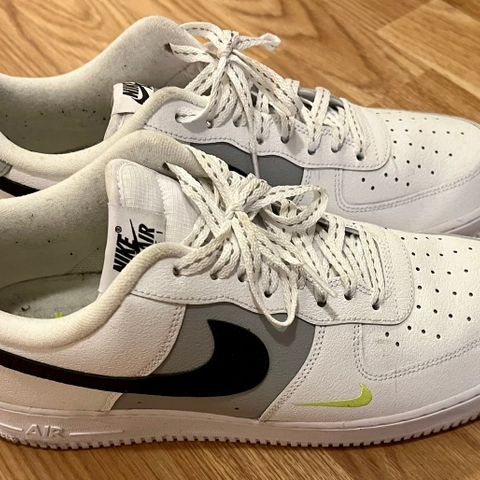 Nike Airforce 1 str 44,5-45