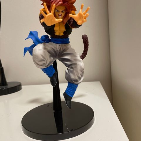 Super saiyan 4 gogeta