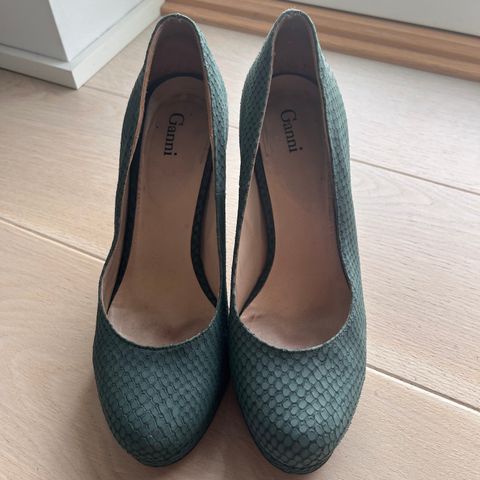 Ganni pumps str 37