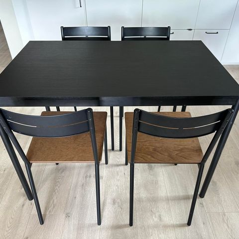 IKEA SANDSBERG , Bord og 4 stoler