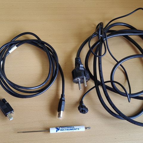 NATIONAL INSTRUMENTS CompactDAQ NI cDAQ-9178