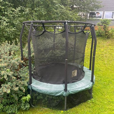 JumpKing  Vinni trampoline 2,5m gis bort