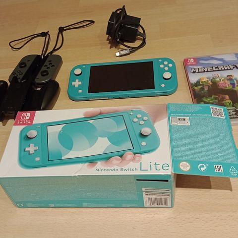 Nintendo Switch Lite m/utstyr