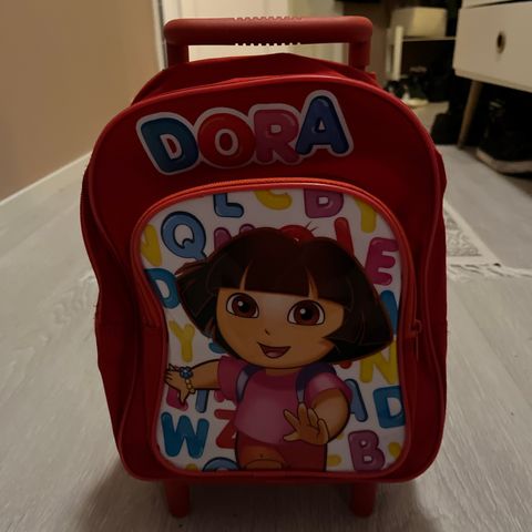Søt Dora leke- trillekoffert