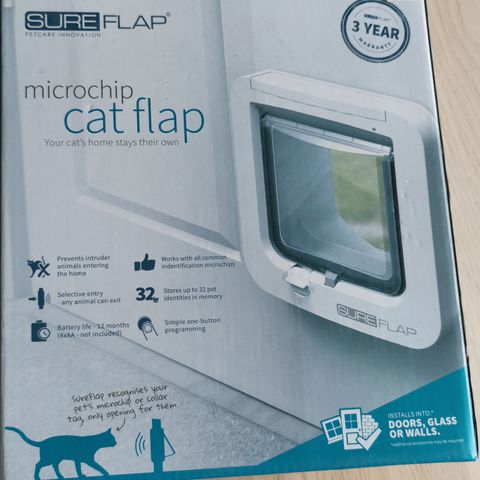 Katteluke med microchip
