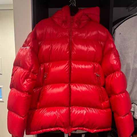 Moncler ecrins short down jacket