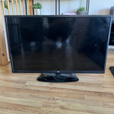 JVC 32’’