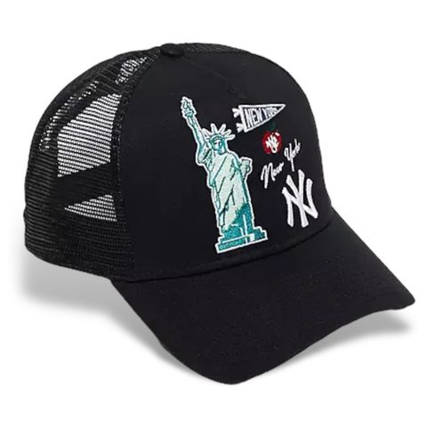 New Era ‘New York Yankee Trucker Cap