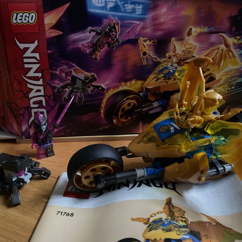 Lego Ninjago Jay’s Golden Dragon Motorbike