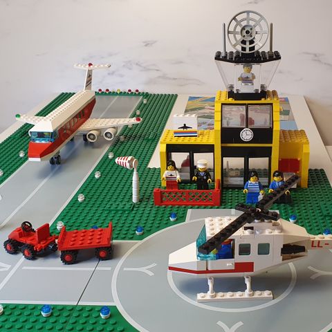 LEGO 6392 Airport (1985)