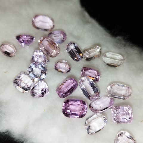 Naturlig Kunzite